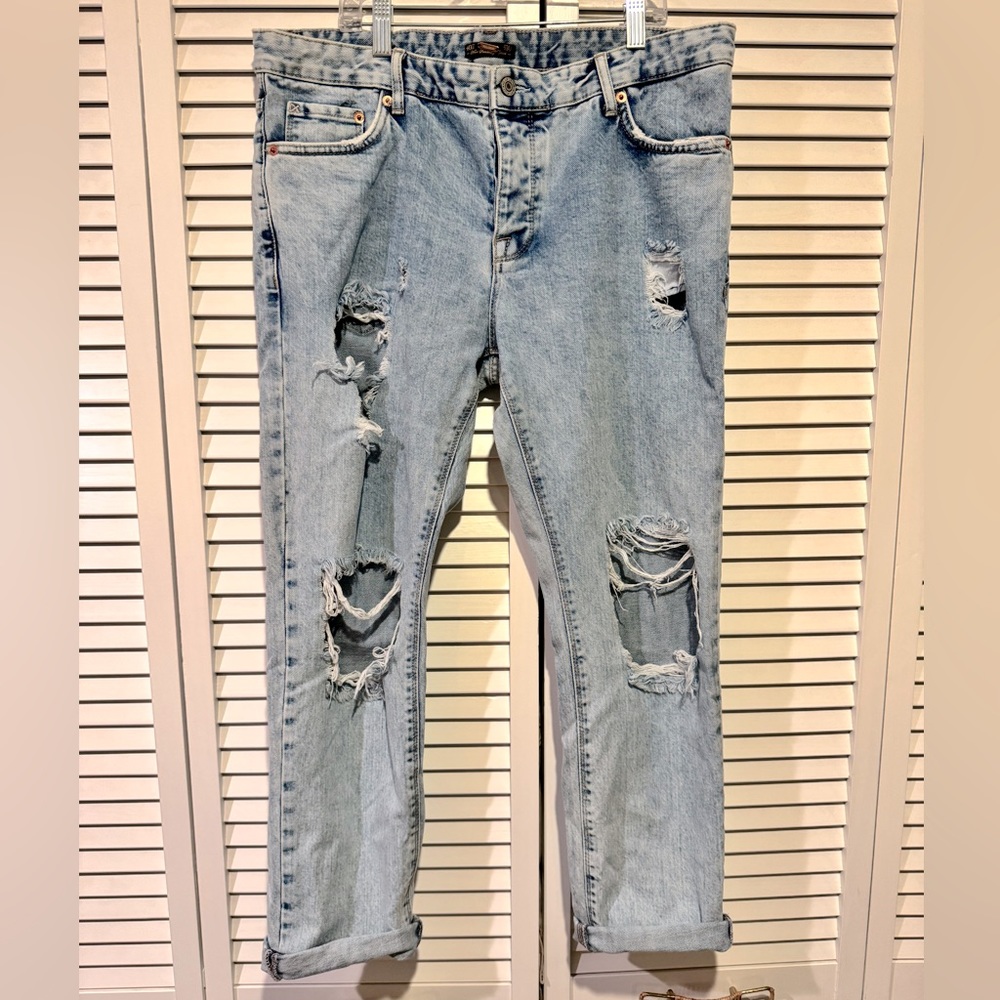 Pull & Bear Distressed Boyfriend Denum